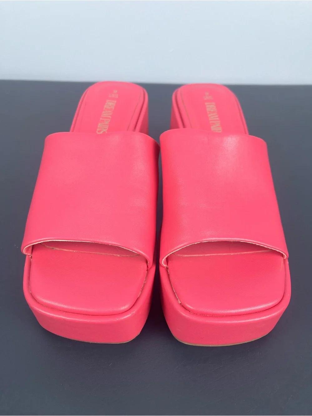 Dream Pairs hot pink platform slides
